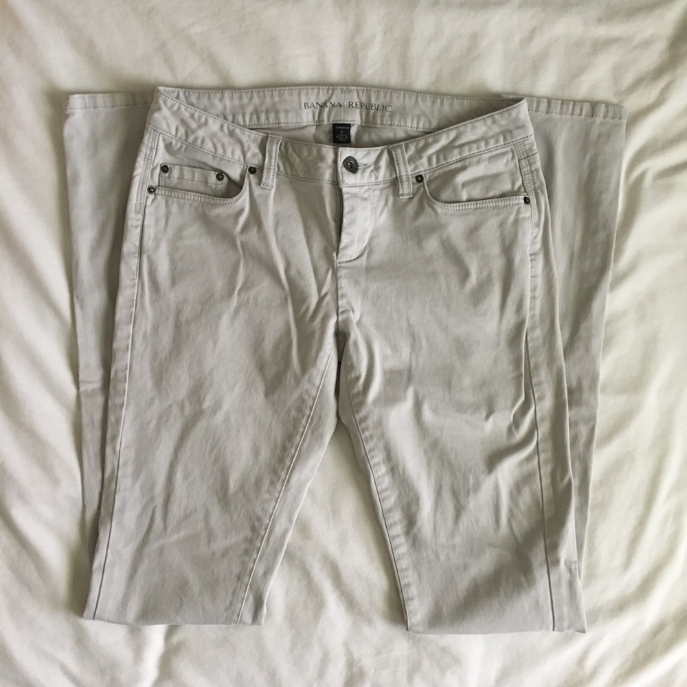 Banana Republic pale dove gray skinny chino pants